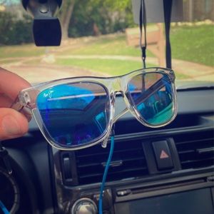 Brand new Maui Jim-Velzyland sunglasses